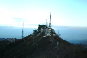 모악산 정상 송신탑